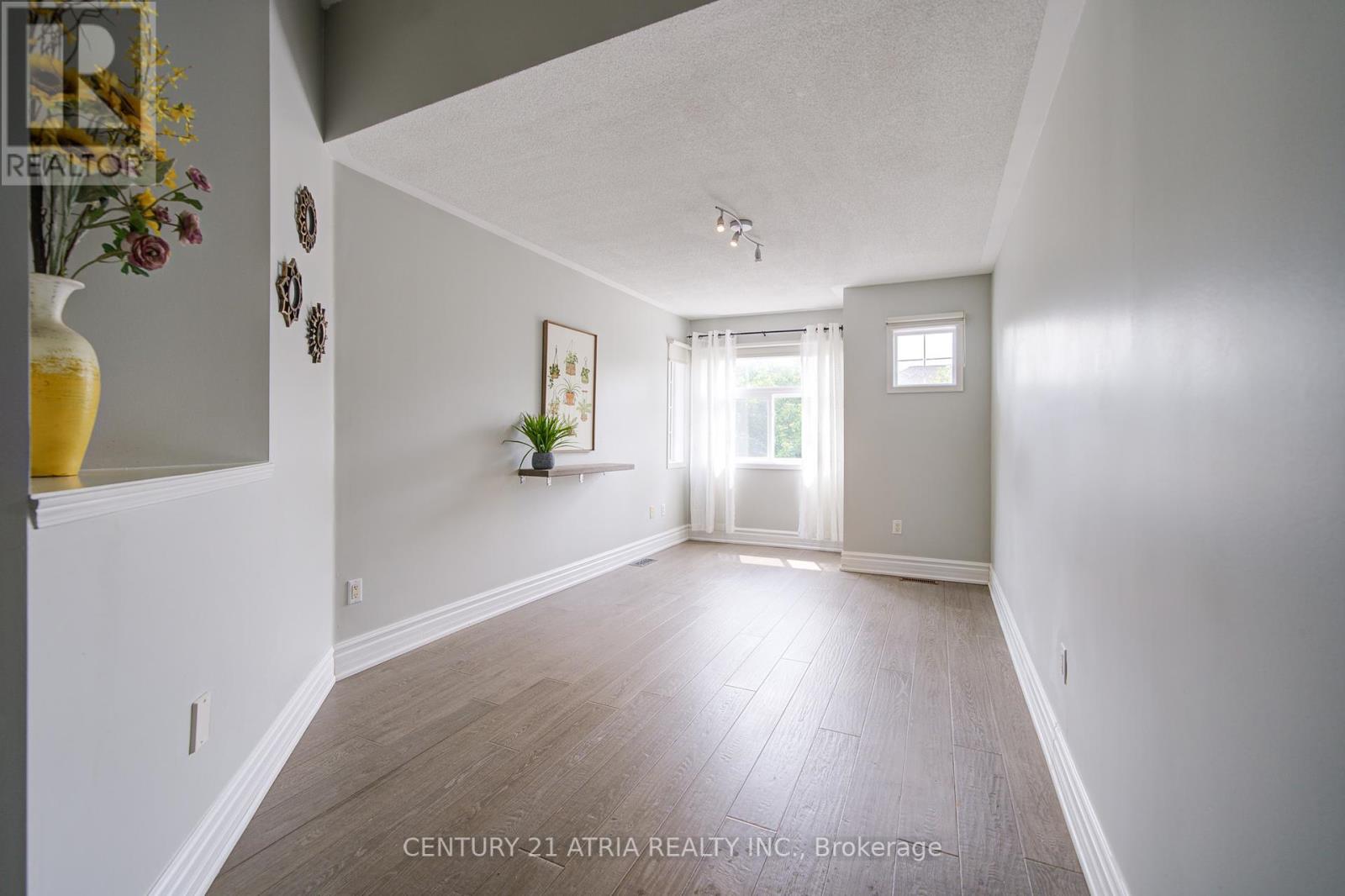 22 Peninsula Crescent, Richmond Hill, Ontario  L4S 1T9 - Photo 28 - N12325597