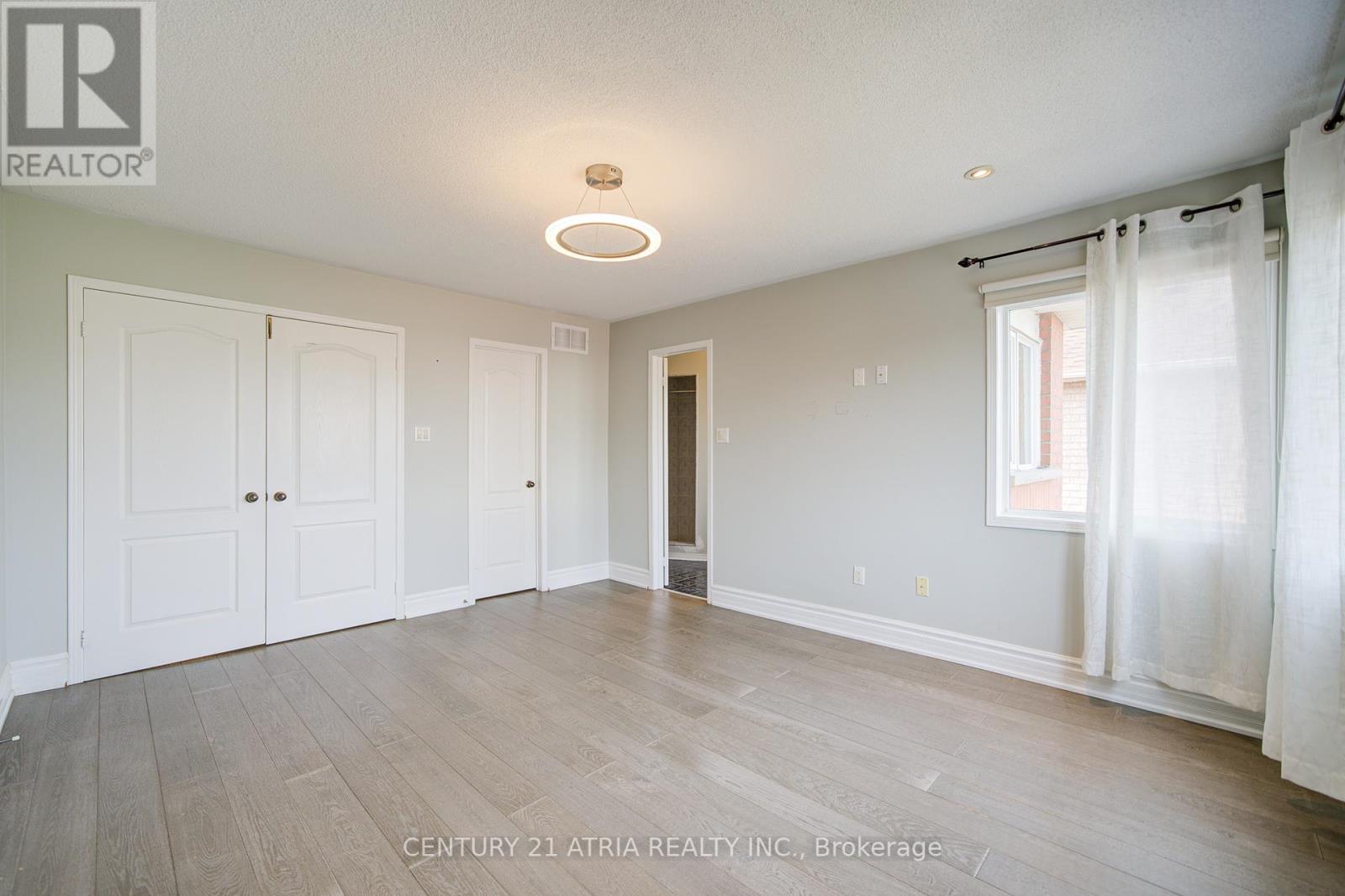 22 Peninsula Crescent, Richmond Hill, Ontario  L4S 1T9 - Photo 23 - N12325597