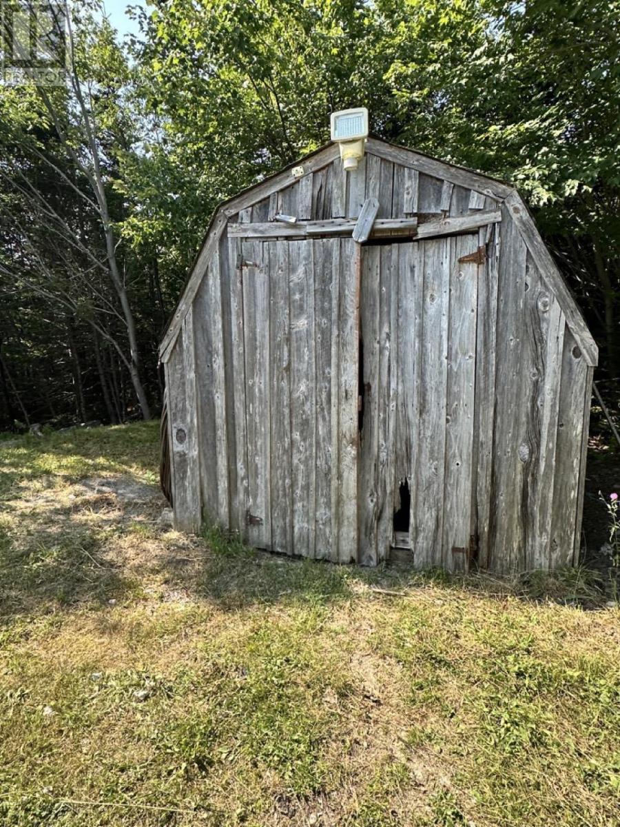 403 Les Collins Avenue, West Chezzetcook, Nova Scotia  B0J 2L0 - Photo 5 - 202519290