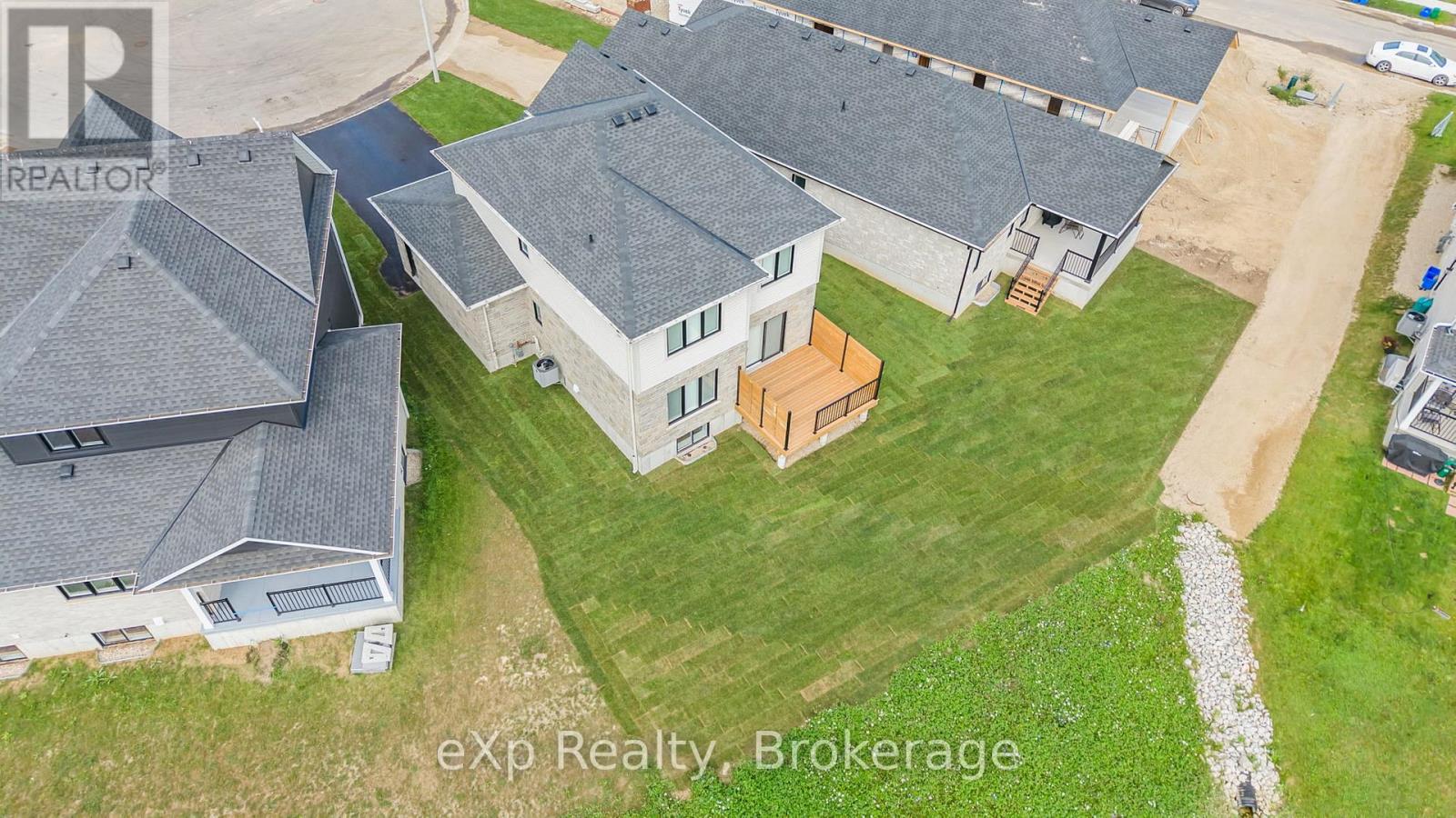 165 Jack's Way, Wellington North, Ontario  N0G 2L4 - Photo 46 - X12332273
