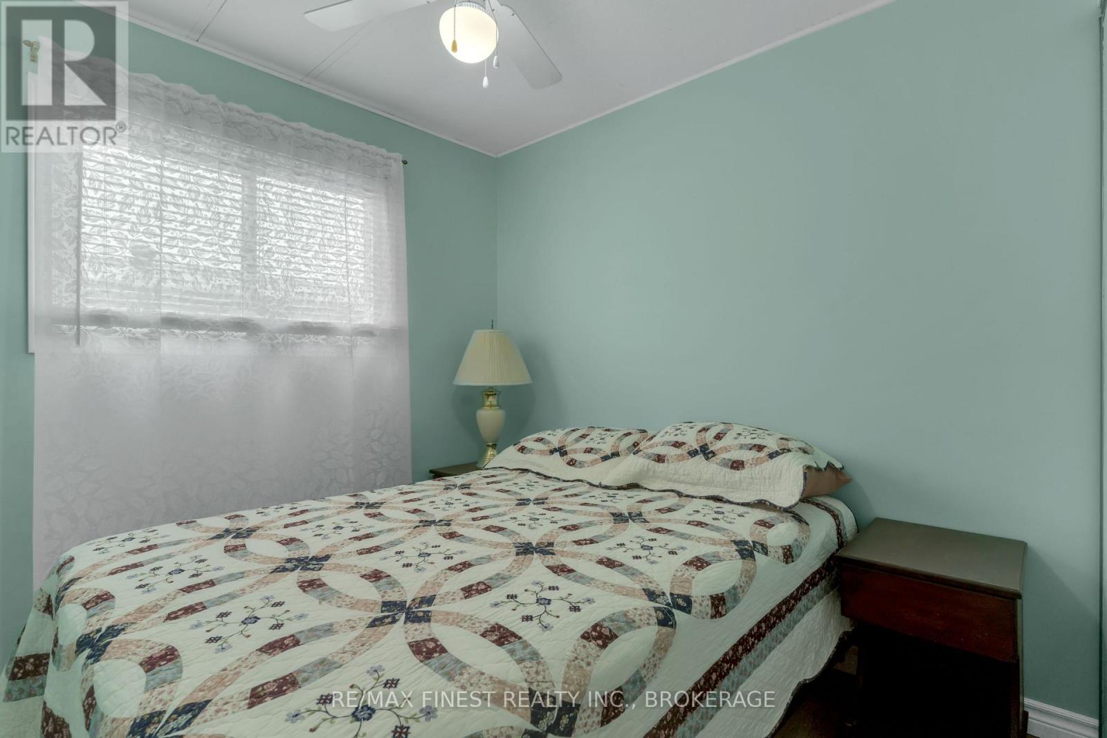 7 Cedar Street, Greater Napanee, Ontario  K7R 3L1 - Photo 19 - X12332296