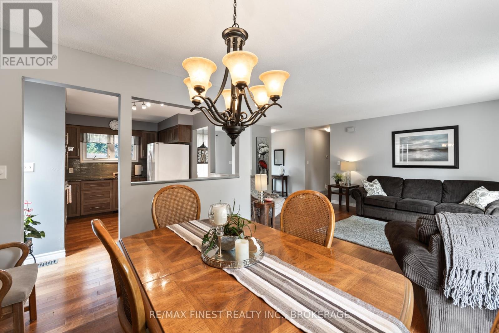 984 Lincoln Drive, Kingston, Ontario  K7M 6N9 - Photo 12 - X12332318