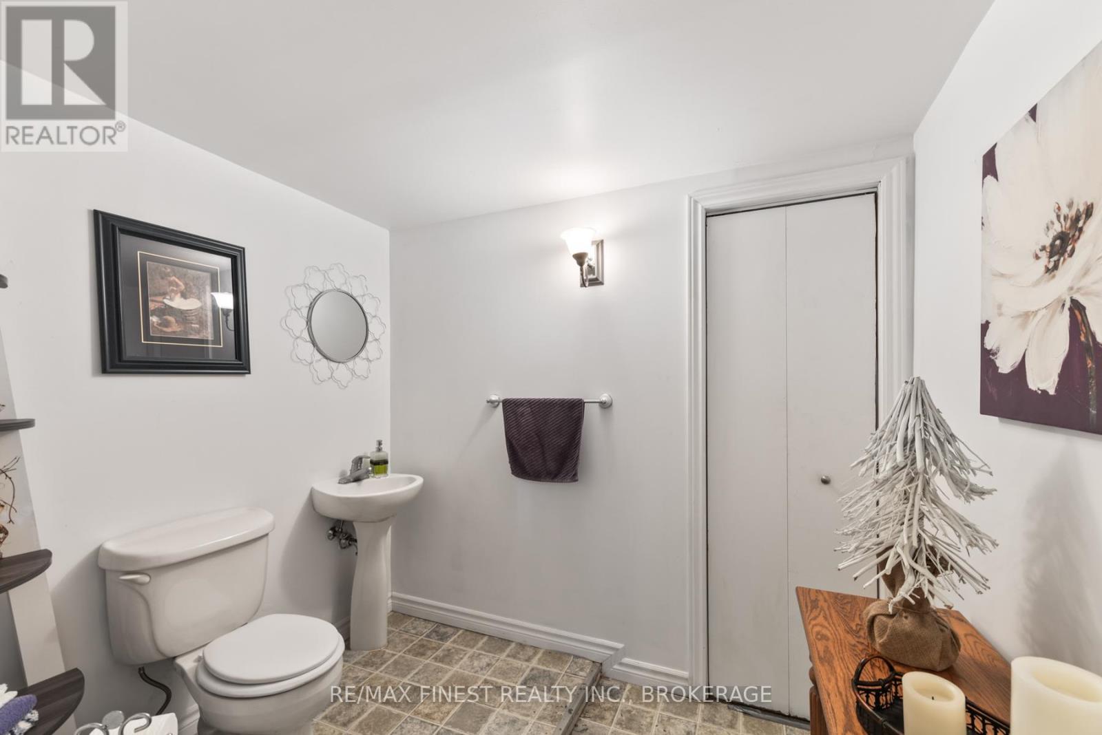 984 Lincoln Drive, Kingston, Ontario  K7M 6N9 - Photo 37 - X12332318