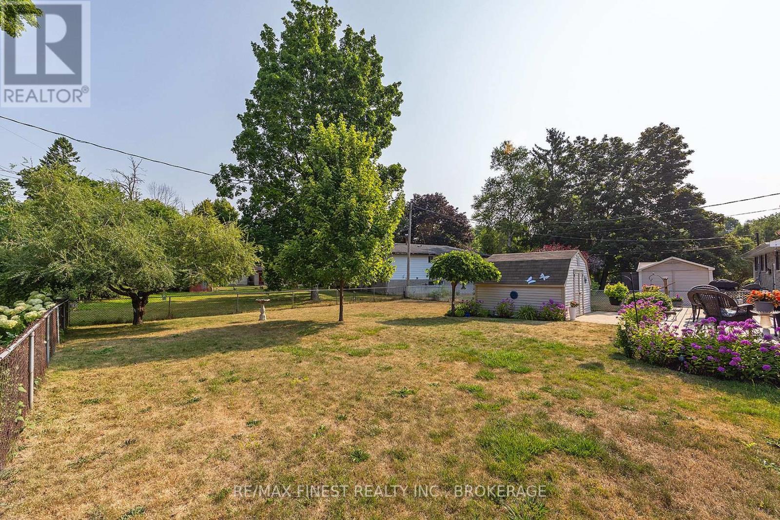 984 Lincoln Drive, Kingston, Ontario  K7M 6N9 - Photo 48 - X12332318