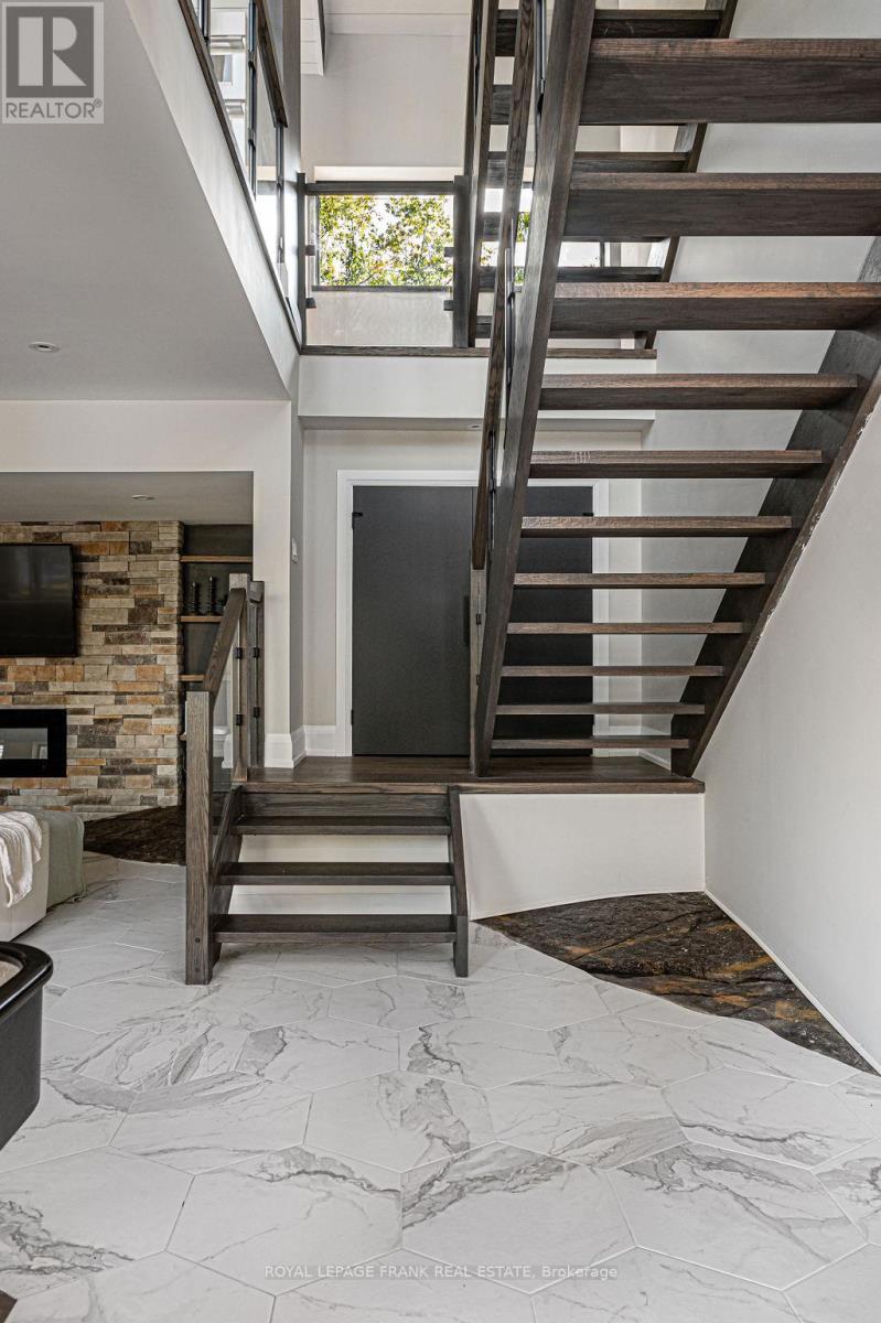 735 Fire Route 93, Havelock-Belmont-Methuen, Ontario  K0L 2H0 - Photo 27 - X12332337