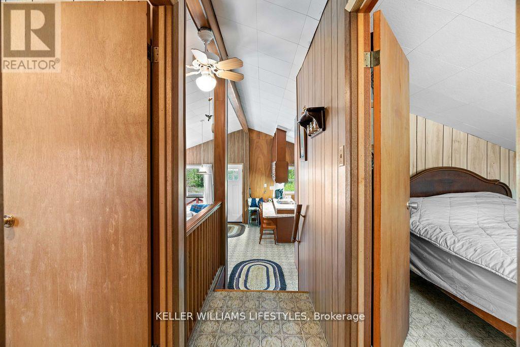 7403 Sanderson Road, Lambton Shores, Ontario  N0M 2L0 - Photo 14 - X12332320