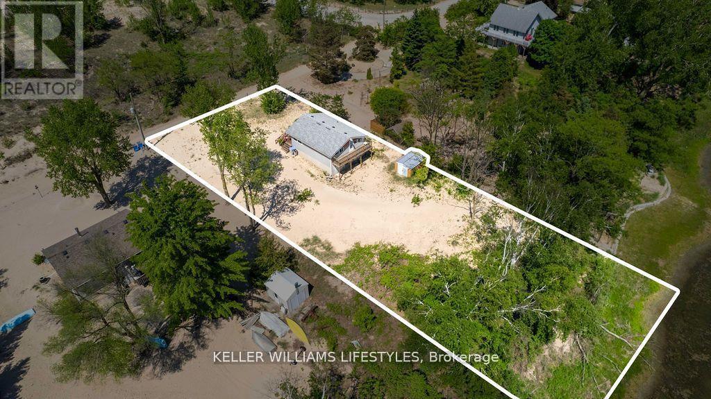 7403 Sanderson Road, Lambton Shores, Ontario  N0M 2L0 - Photo 29 - X12332320