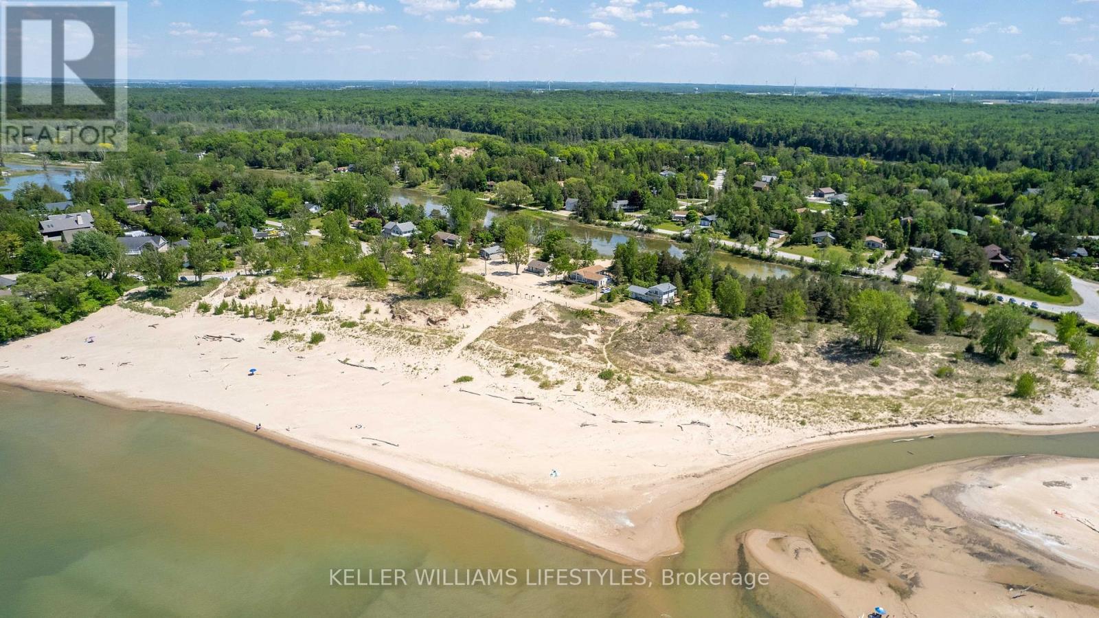 7403 Sanderson Road, Lambton Shores, Ontario  N0M 2L0 - Photo 32 - X12332320
