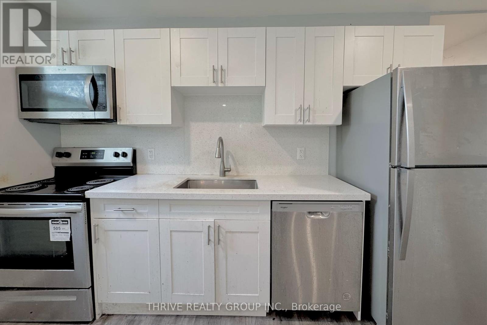 10 - 100 King Edward Avenue, London South, Ontario  N5Z 3T1 - Photo 6 - X12332340