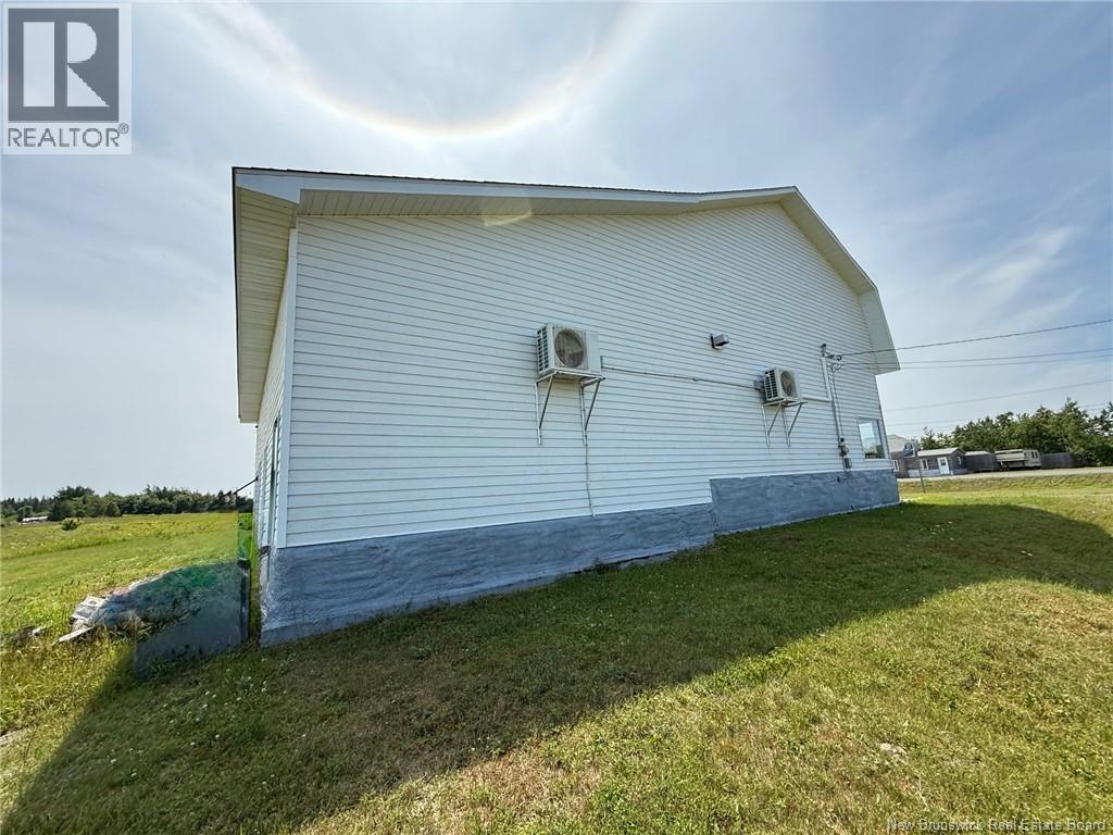 8048 Route 313, Petite-Rivière-De-I'lle, New Brunswick  E8T 1W1 - Photo 3 - NB124483