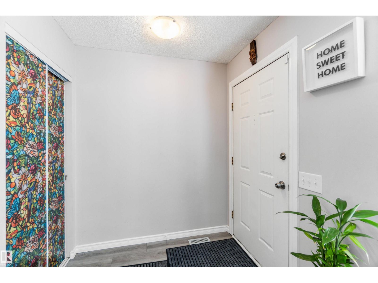 Property at 8304 157 AV NW image 2