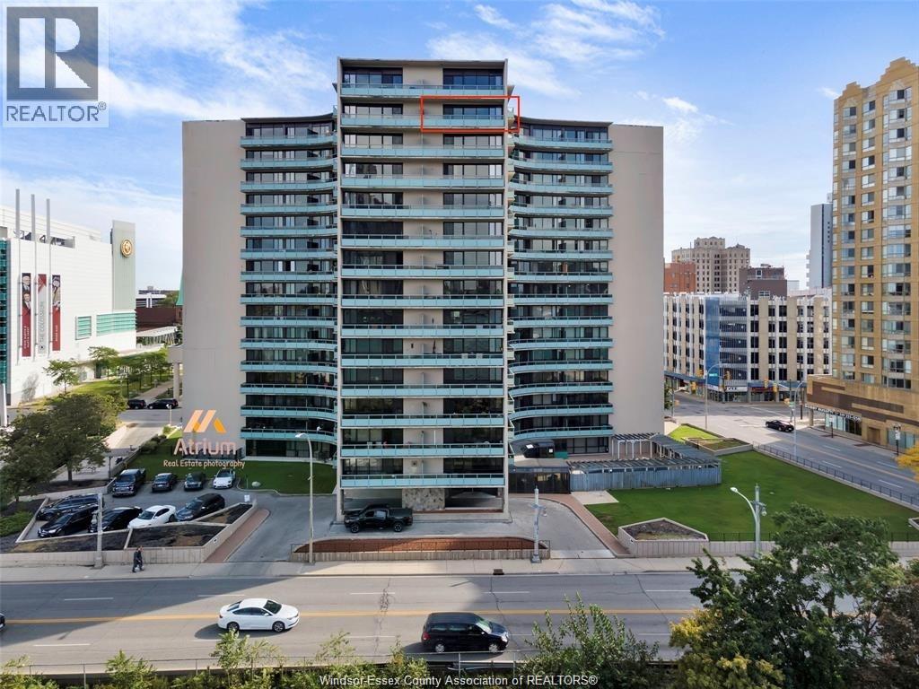 MLS# 25020137: 111 RIVERSIDE DRIVE East Unit# 1403, Windsor, Canada