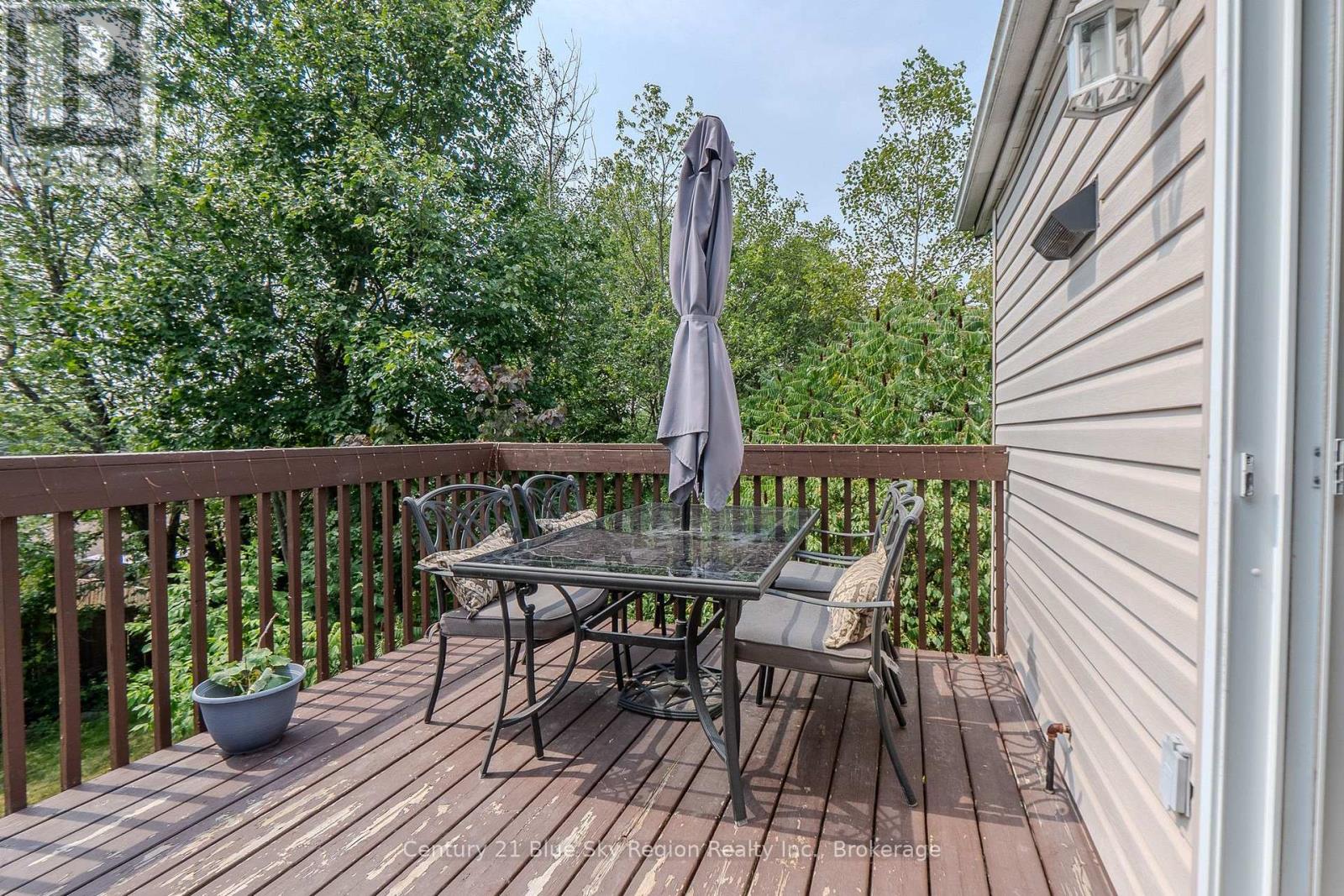 37 Shallot Crescent, North Bay, Ontario  P1A 3V7 - Photo 12 - X12332355