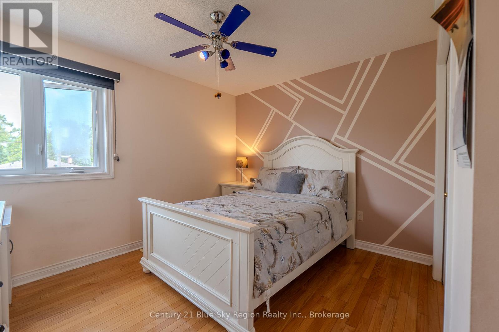 37 Shallot Crescent, North Bay, Ontario  P1A 3V7 - Photo 23 - X12332355