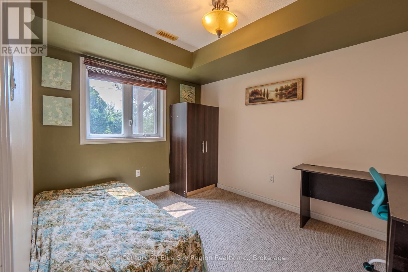 37 Shallot Crescent, North Bay, Ontario  P1A 3V7 - Photo 32 - X12332355