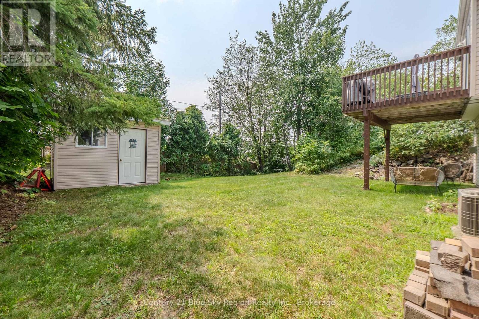 37 Shallot Crescent, North Bay, Ontario  P1A 3V7 - Photo 38 - X12332355