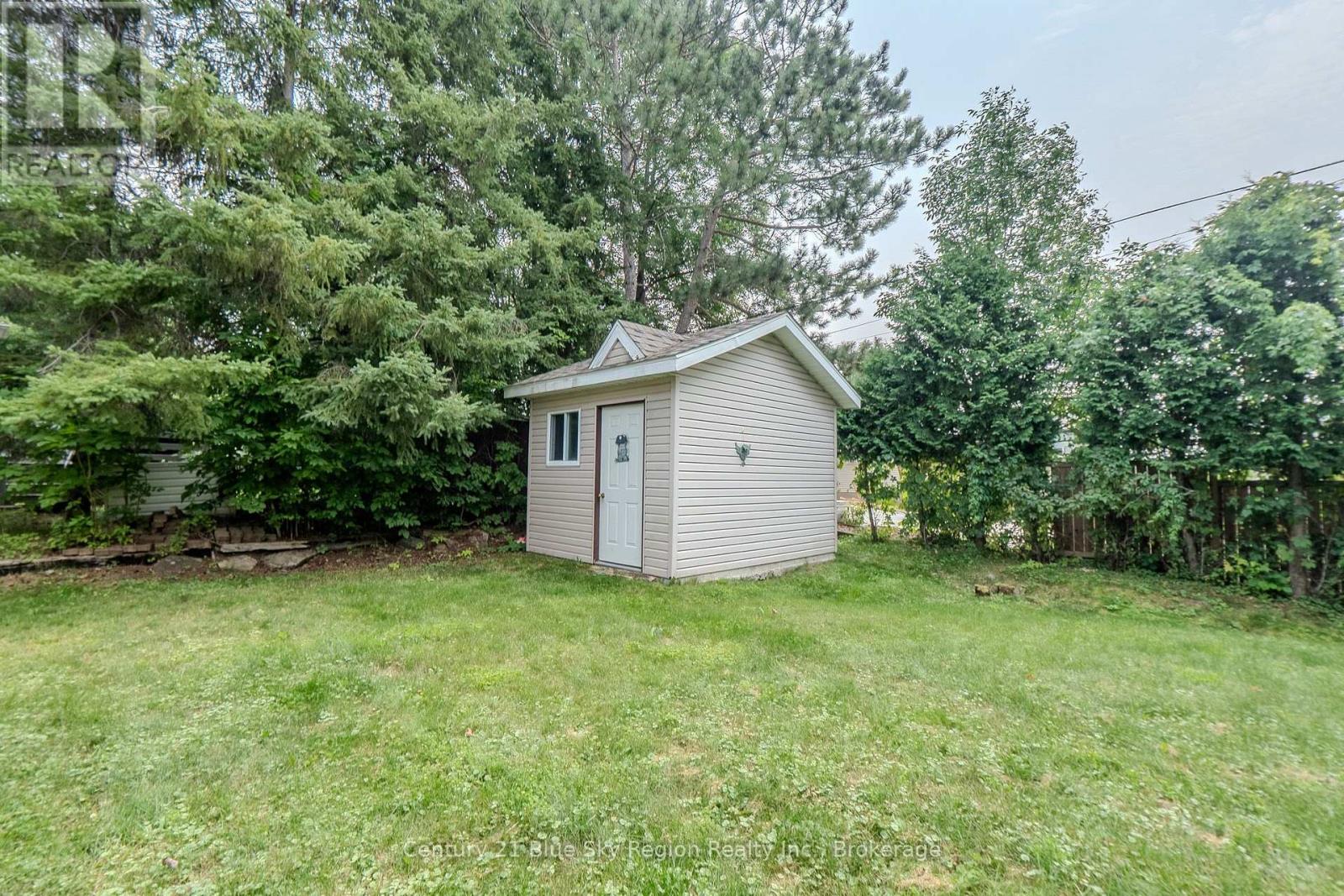 37 Shallot Crescent, North Bay, Ontario  P1A 3V7 - Photo 40 - X12332355
