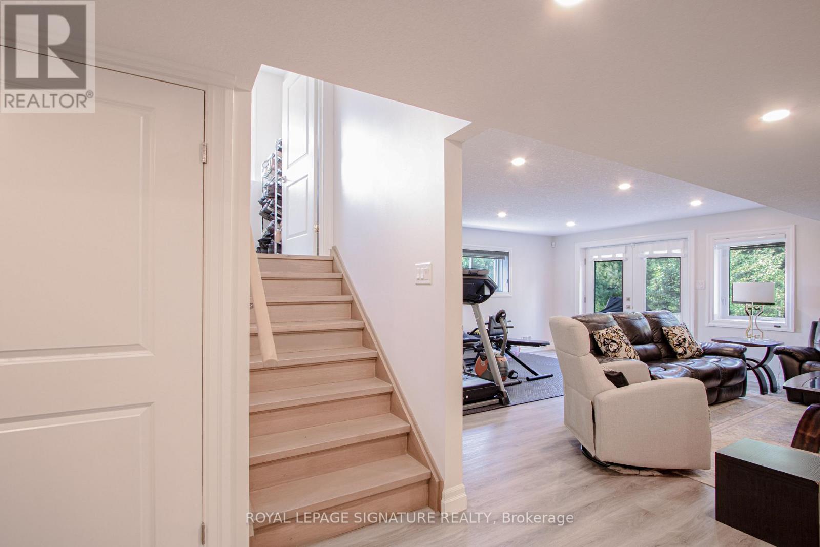 1110 Riverbend Road, London South, Ontario  N6K 0J1 - Photo 32 - X12315727