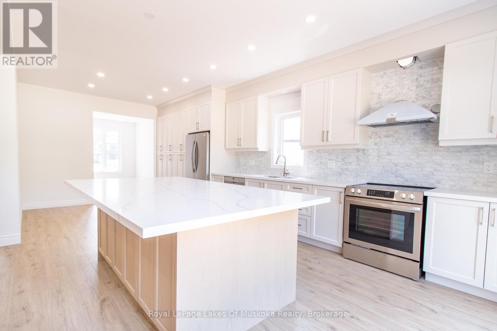 37 Whitehorn Park, Bracebridge, Ontario  P1L 0A7 - Photo 10 - X12329879