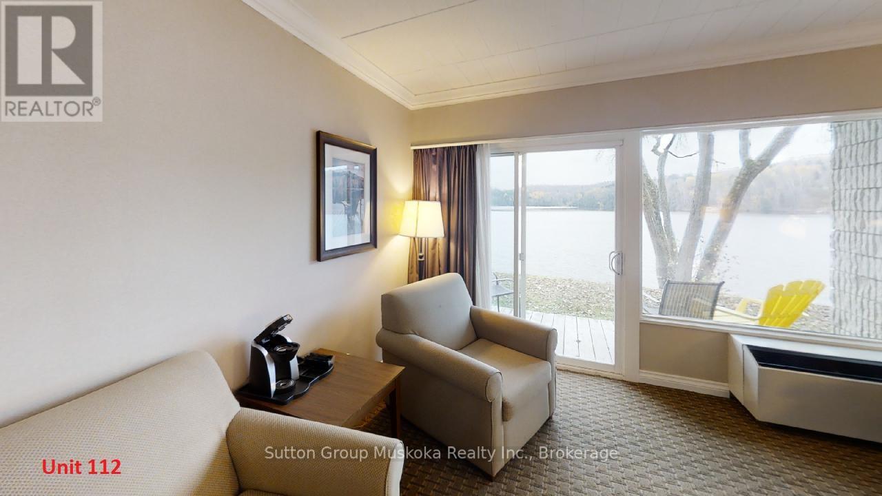 112 - 1235 Deerhurst Drive, Huntsville, Ontario  P1H 2E8 - Photo 5 - X12298302