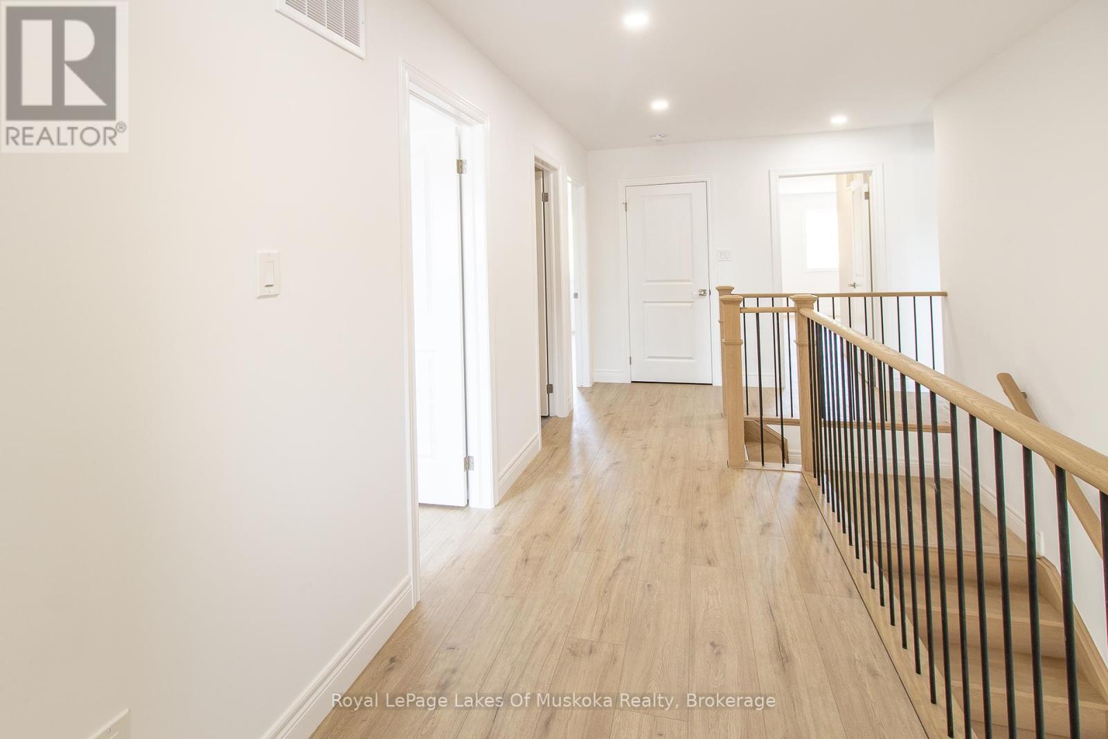 37 Whitehorn Park, Bracebridge, Ontario  P1L 0A7 - Photo 25 - X12329879