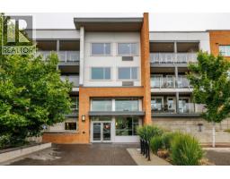 725 Academy Way Unit# PH18, kelowna, British Columbia