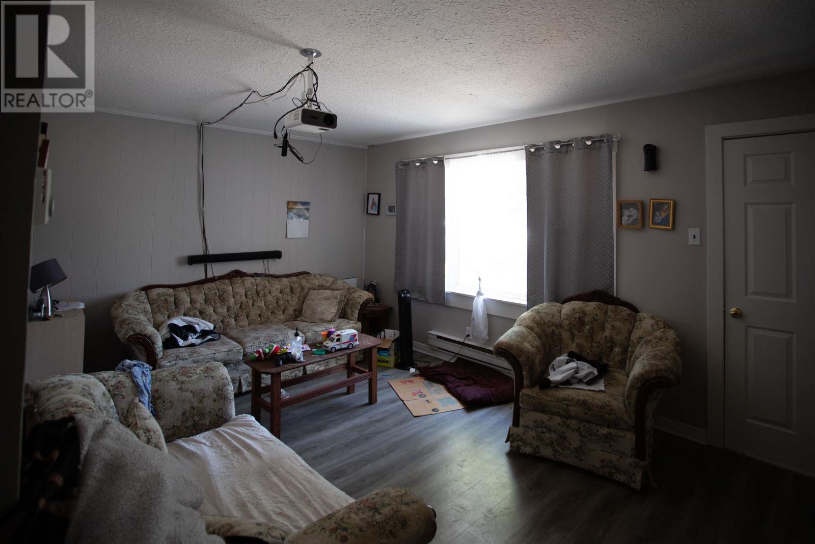 989-991 Glasgow Avenue, Greenwood, Nova Scotia  B0P 1R0 - Photo 7 - 202511065