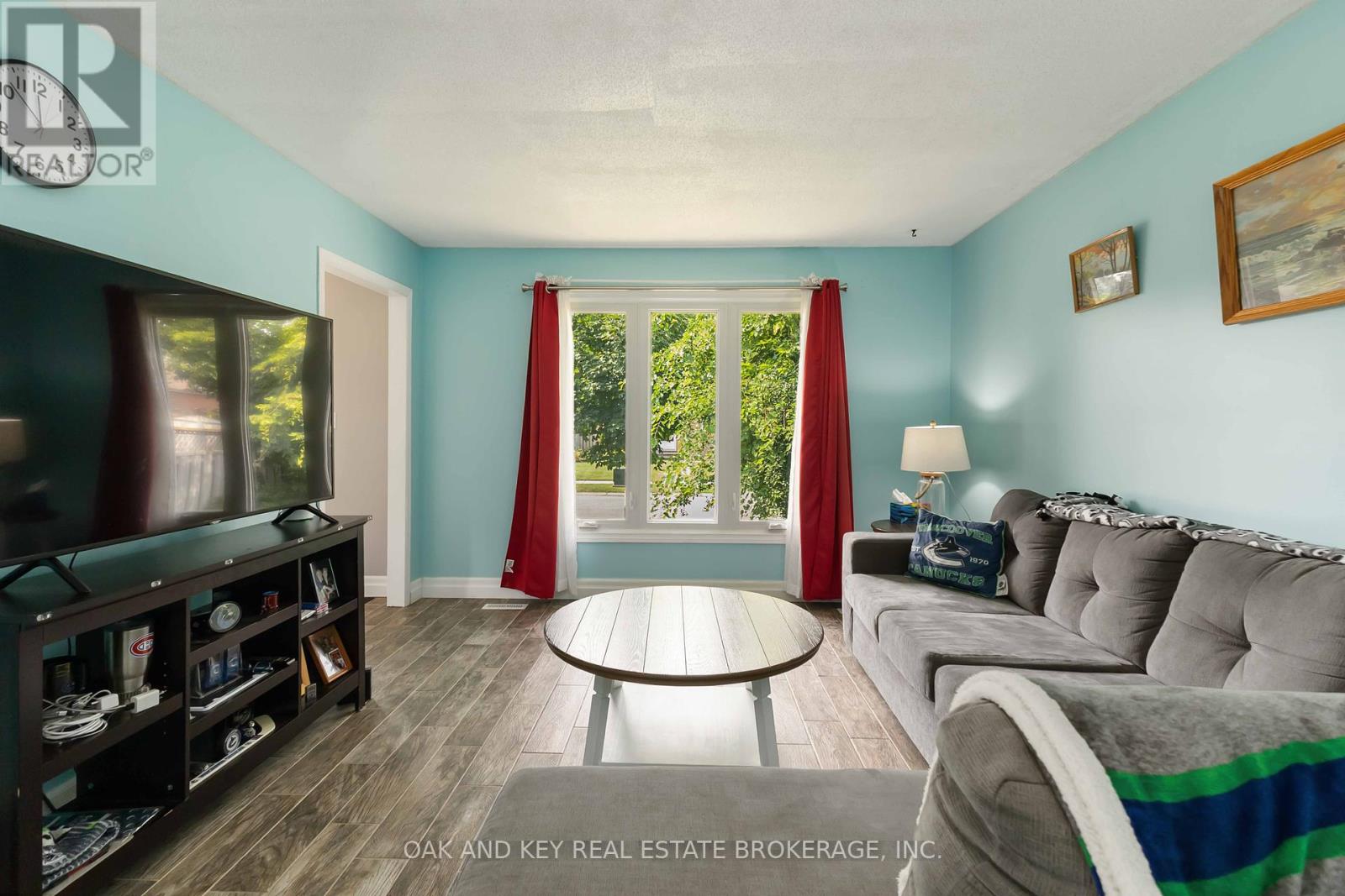 6 Weymouth Drive, London East, Ontario  N5V 4E7 - Photo 12 - X12332370