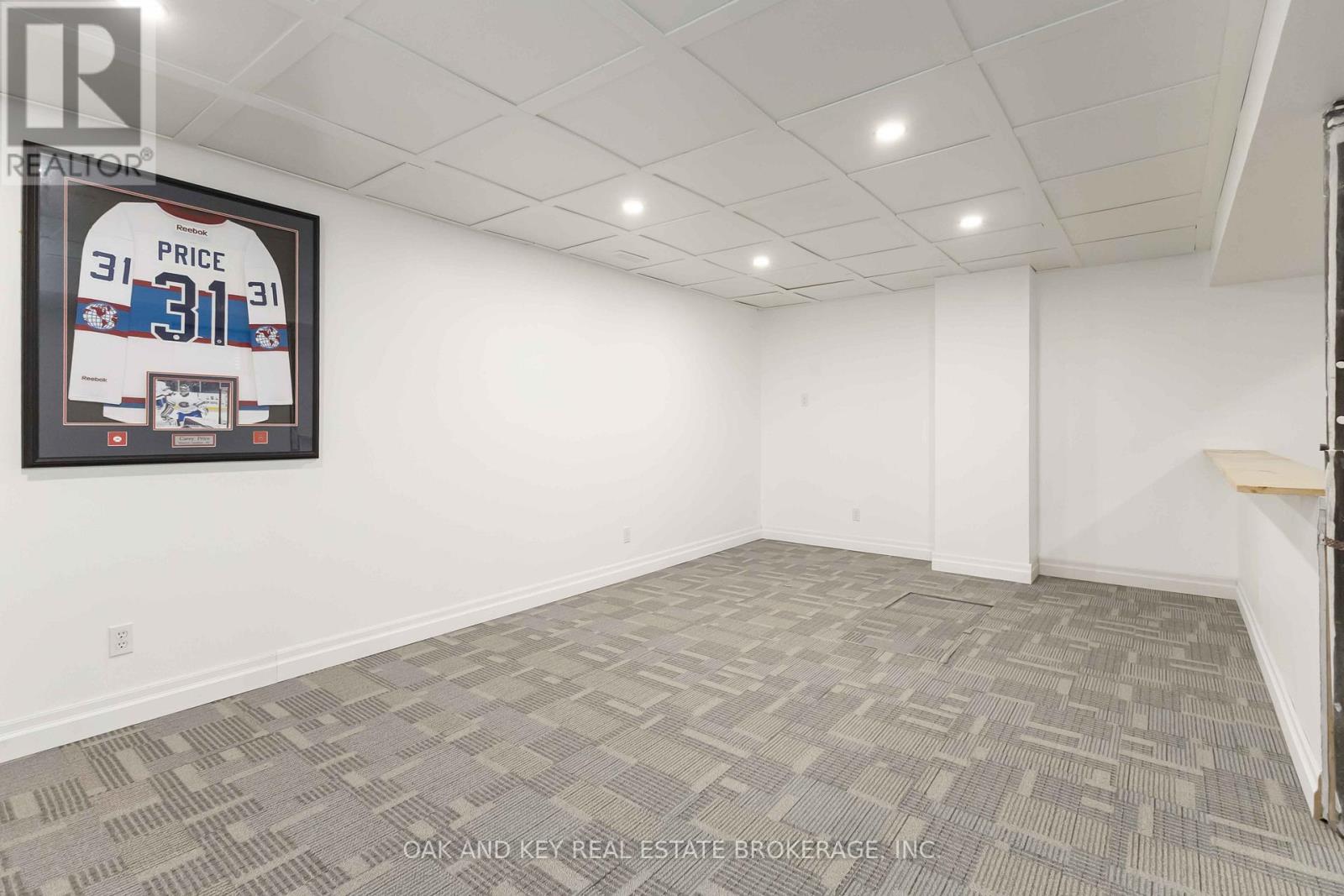 6 Weymouth Drive, London East, Ontario  N5V 4E7 - Photo 38 - X12332370