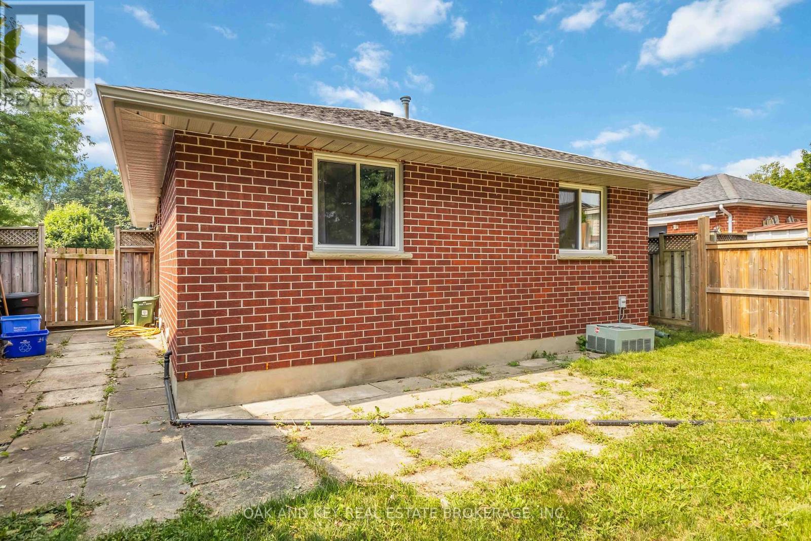 6 Weymouth Drive, London East, Ontario  N5V 4E7 - Photo 49 - X12332370