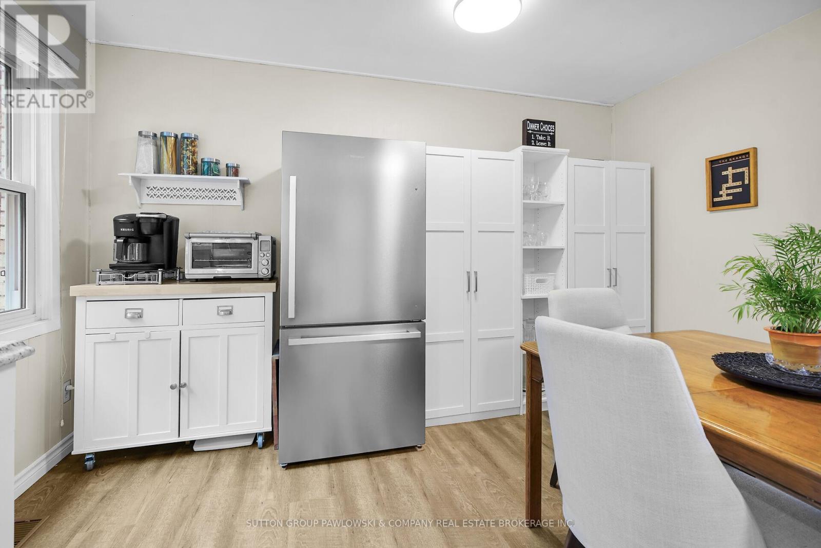 539 Viscount Road, London South (South N), Ontario  N6J 2Y1 - Photo 13 - X12332416