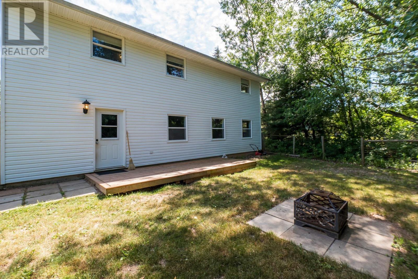 974 Elizabeth Drive, North Kentville, Nova Scotia  B4N 4R4 - Photo 31 - 202518335