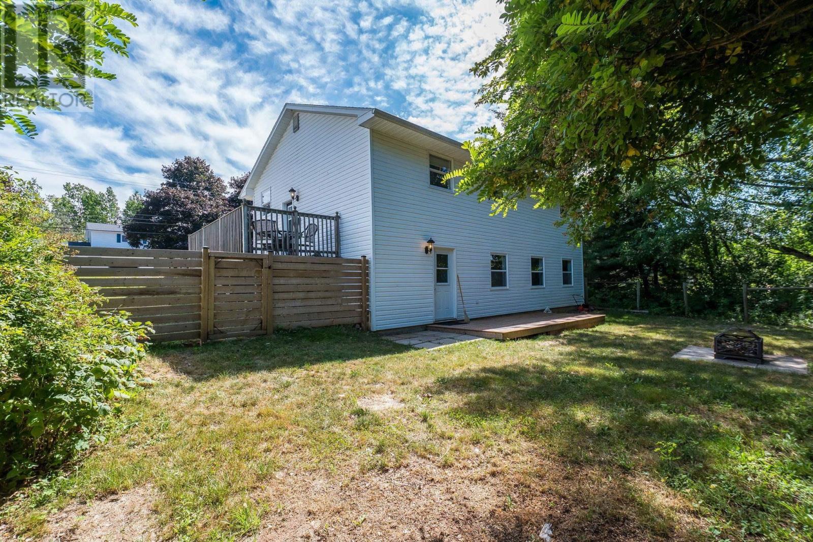 974 Elizabeth Drive, North Kentville, Nova Scotia  B4N 4R4 - Photo 30 - 202518335