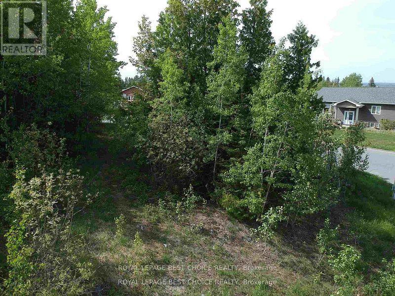 184 Sumbler Crescent, Temiskaming Shores, Ontario  P0J 1P0 - Photo 12 - T12332486