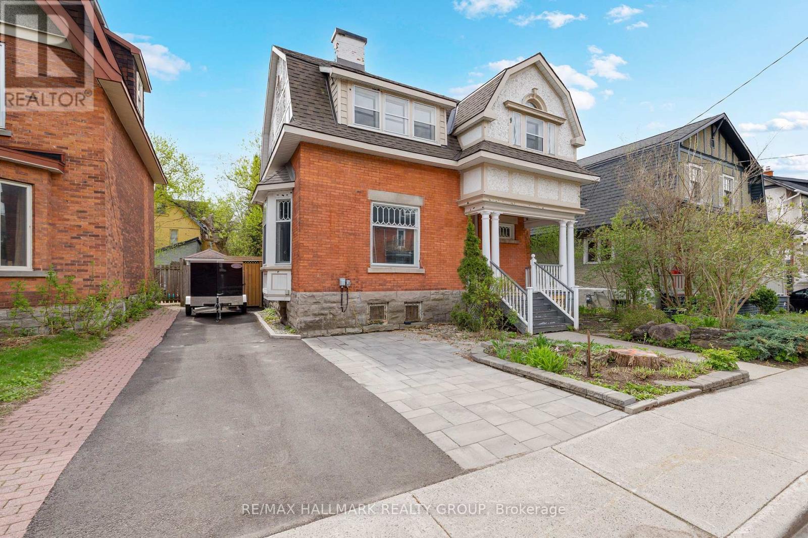 Property at 396 DALY AVENUE image 1