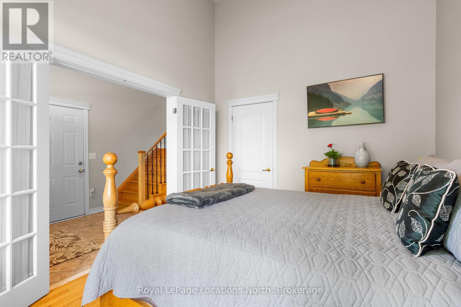 8 Broadpoint Street, Wasaga Beach, Ontario  L9Z 3B8 - Photo 24 - S12288254