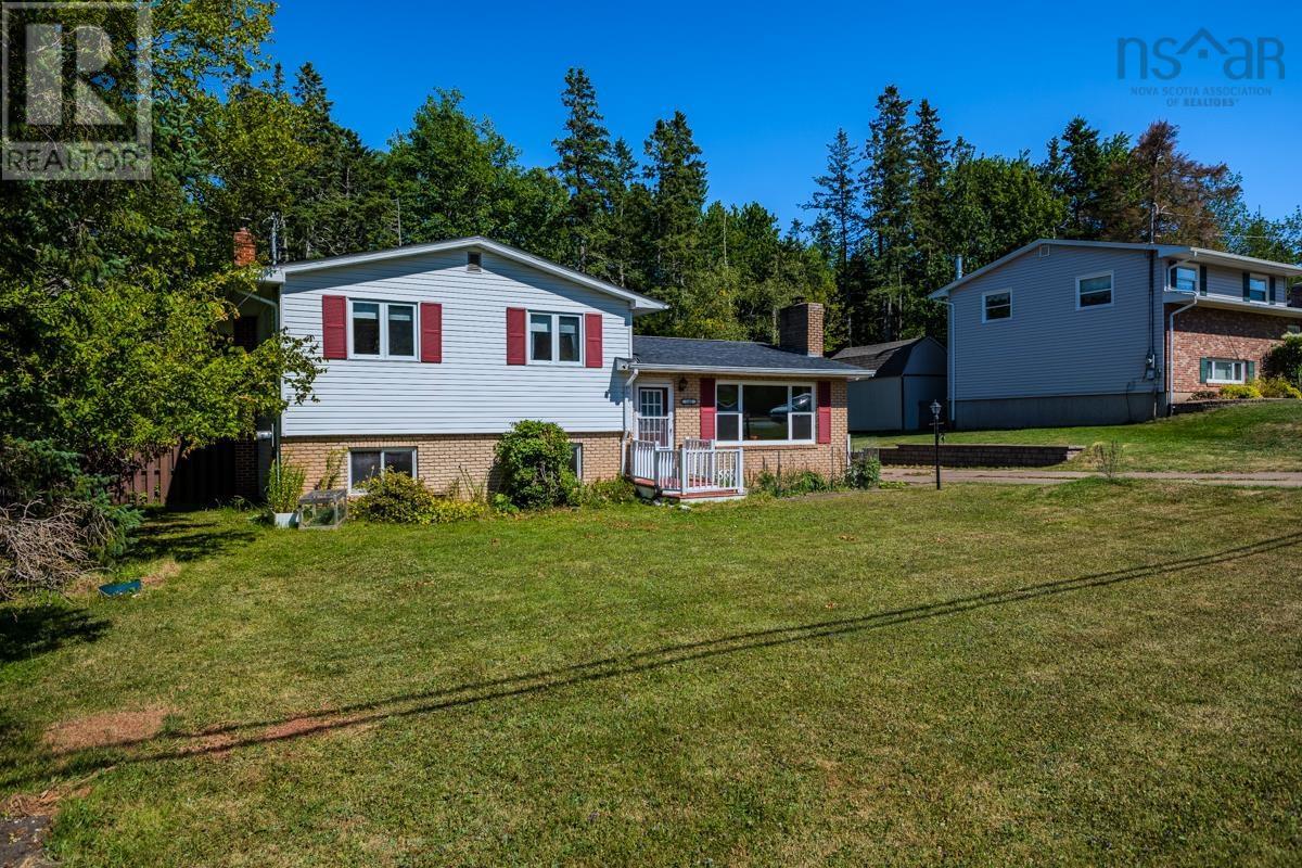 140 Spruce Drive, Salmon River, Nova Scotia  B2N 5R5 - Photo 2 - 202520044