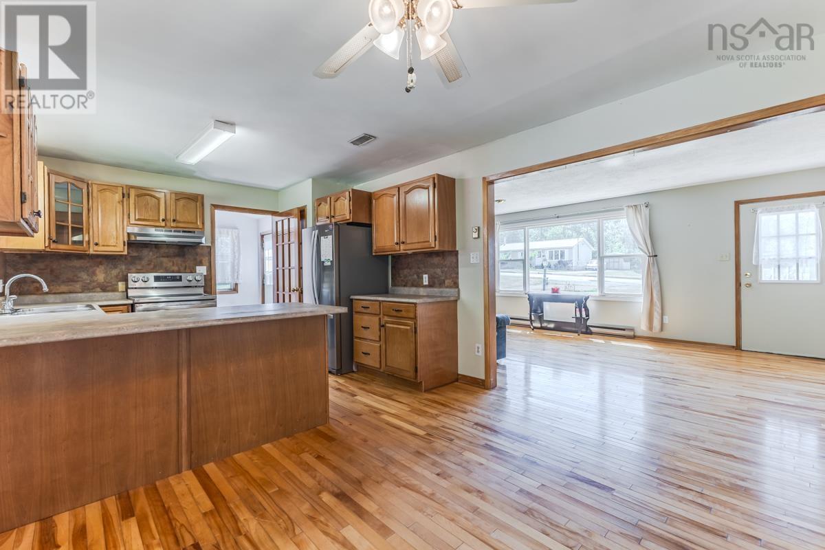 140 Spruce Drive, Salmon River, Nova Scotia  B2N 5R5 - Photo 4 - 202520044