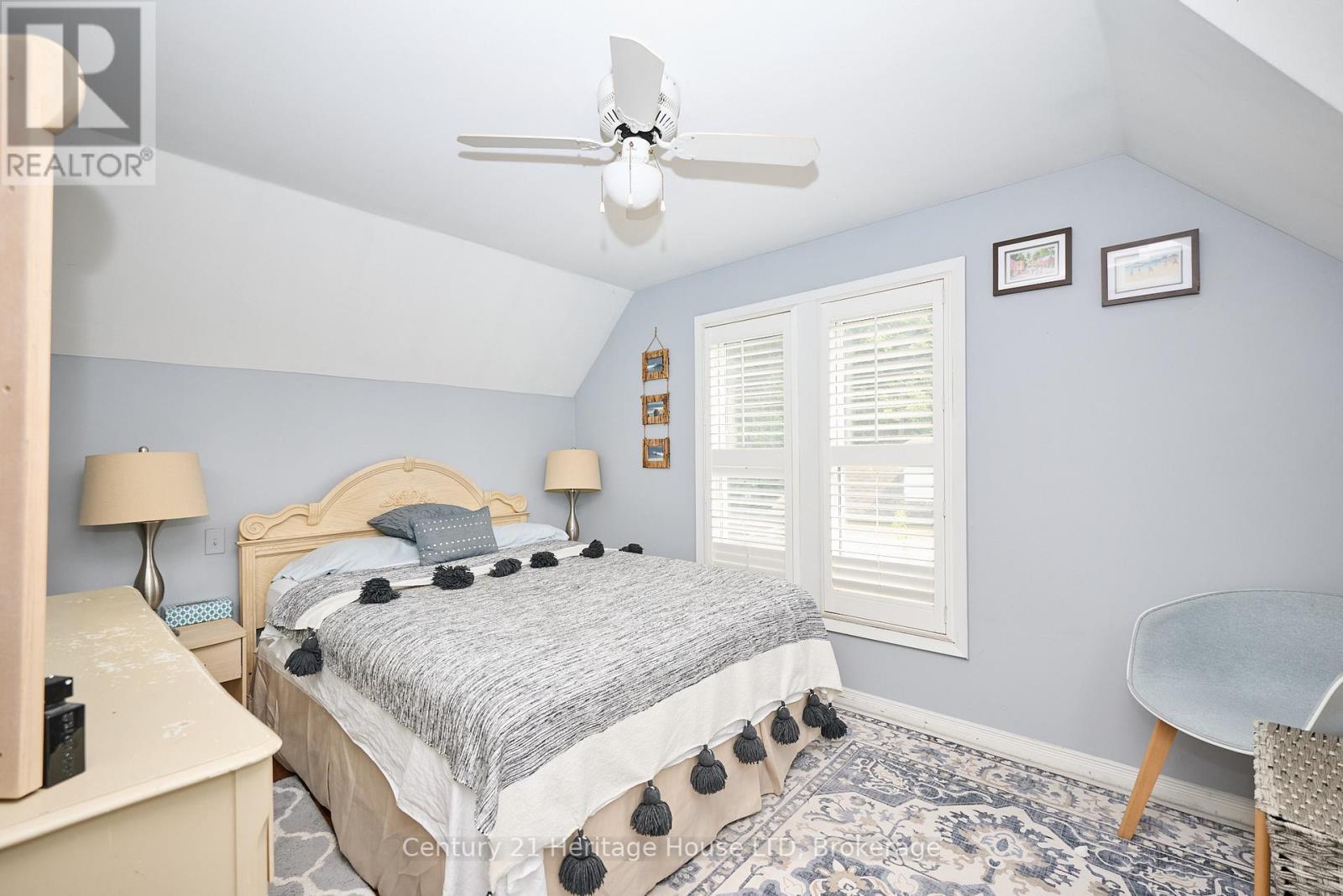 5086 Hutton Avenue, Niagara Falls (Downtown), Ontario  L2E 3X4 - Photo 15 - X12332412