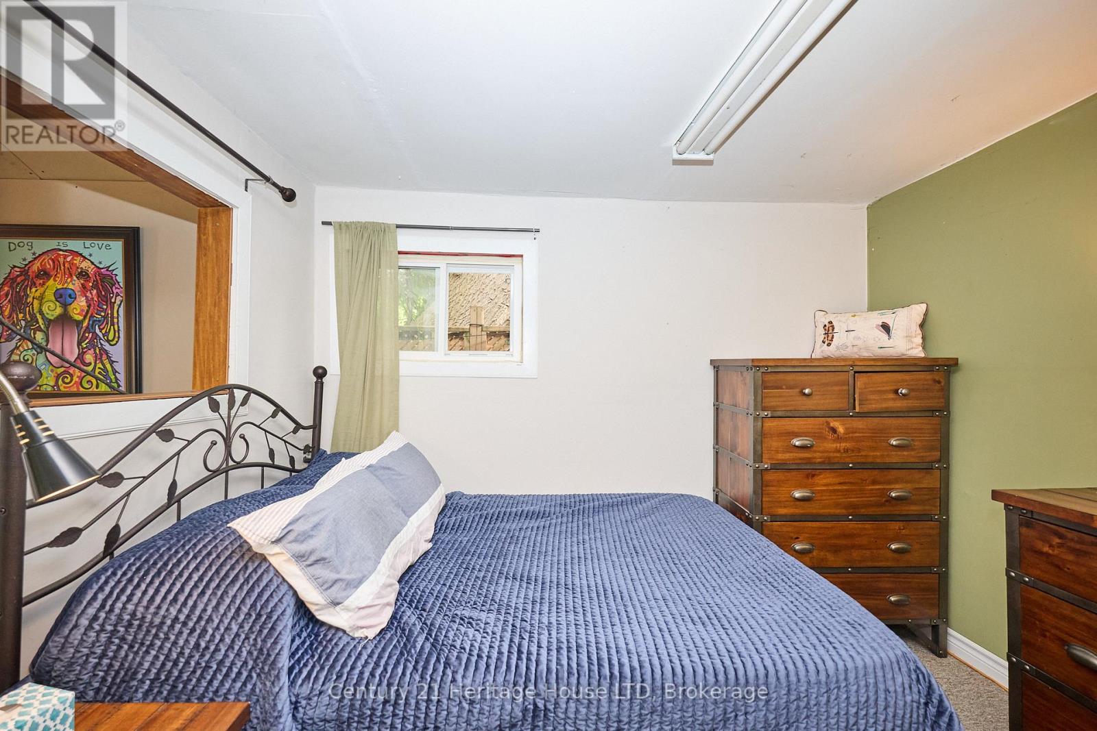 5086 Hutton Avenue, Niagara Falls (Downtown), Ontario  L2E 3X4 - Photo 28 - X12332412