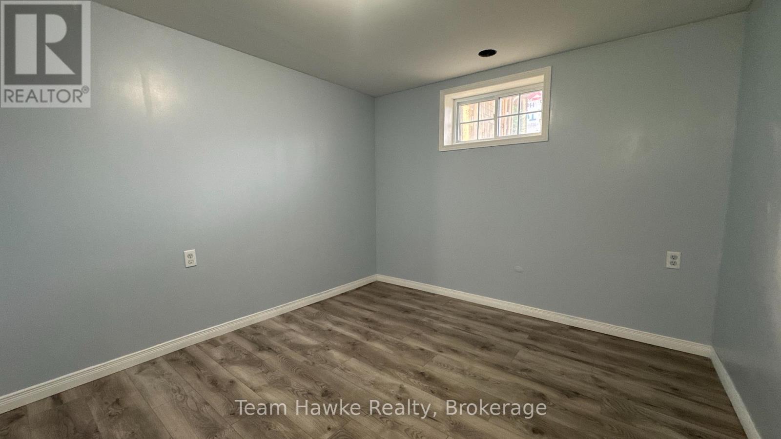 6 Beaumaur Drive, Penetanguishene, Ontario  L9M 1V7 - Photo 9 - S12332395