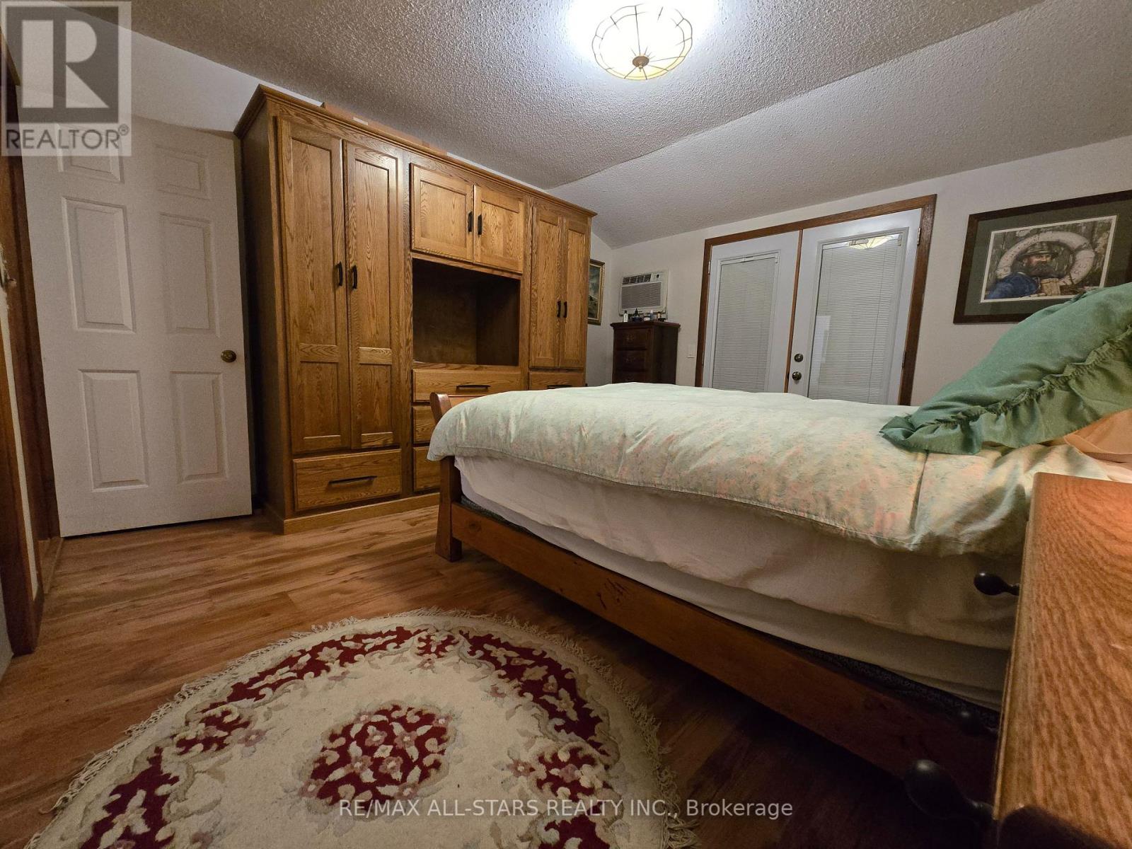 321 Rabys Shore Drive, Kawartha Lakes (Fenelon Falls), Ontario  K0M 1N0 - Photo 26 - X12332446