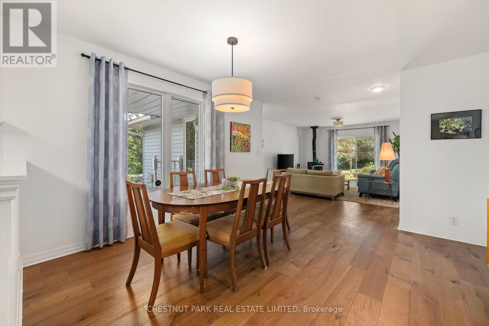 207 Carnrike Road, Prince Edward County, Ontario K0K 1T0 - Photo 11 - X12332520