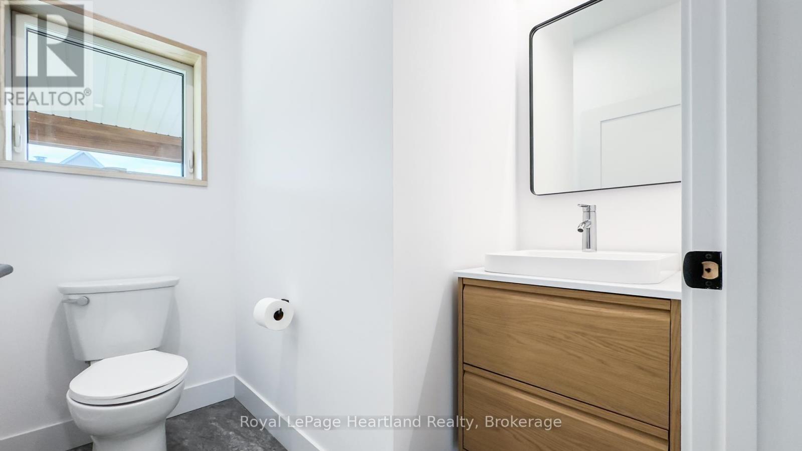 89 Isobel Street, Ashfield-Colborne-Wawanosh, Ontario  N0M 1R0 - Photo 17 - X12332511
