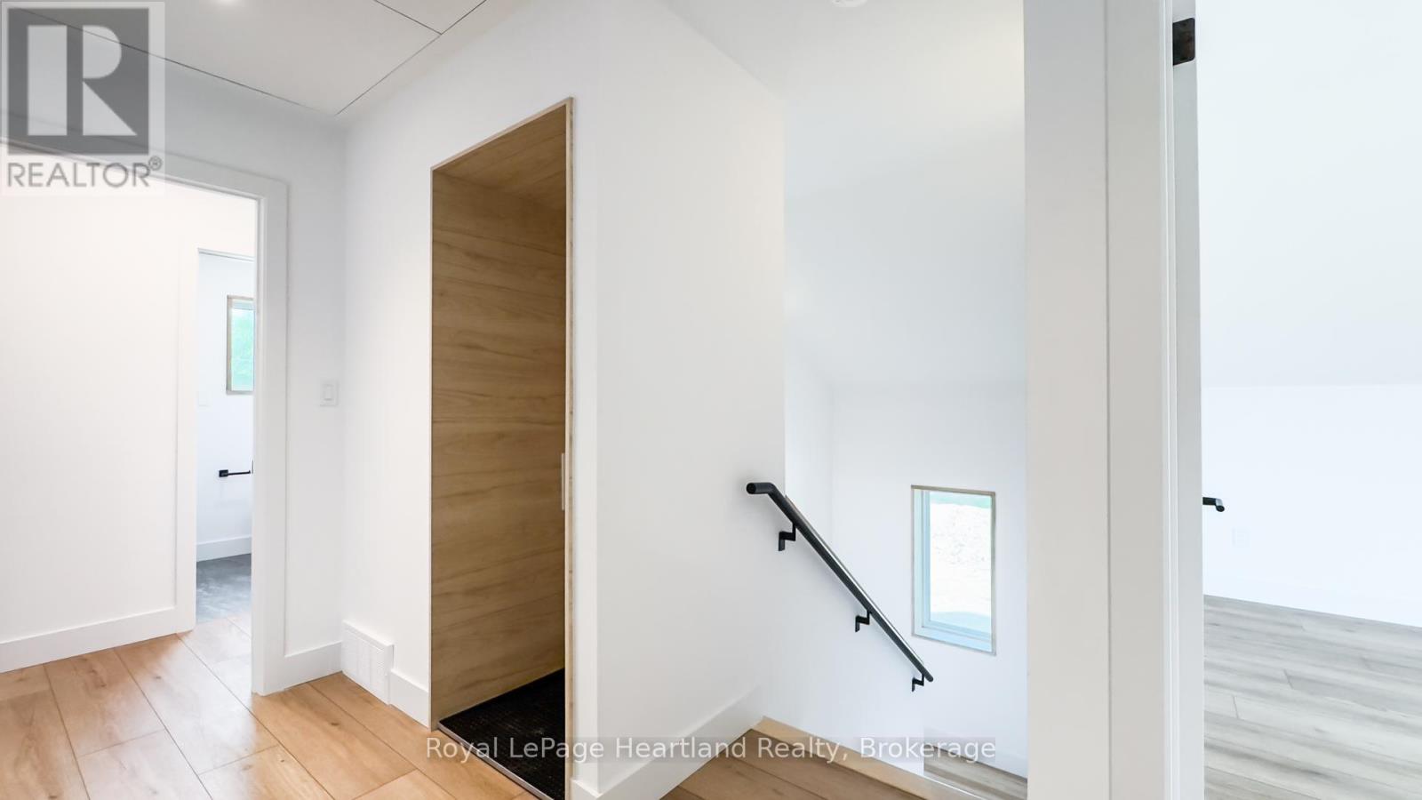 89 Isobel Street, Ashfield-Colborne-Wawanosh, Ontario  N0M 1R0 - Photo 29 - X12332511