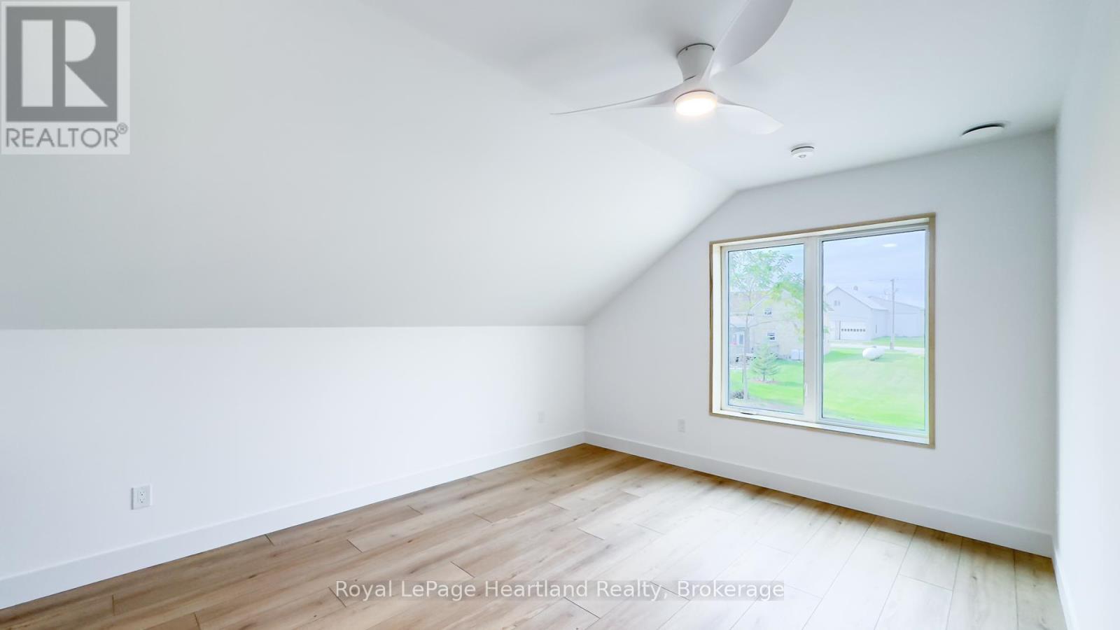 89 Isobel Street, Ashfield-Colborne-Wawanosh, Ontario  N0M 1R0 - Photo 37 - X12332511