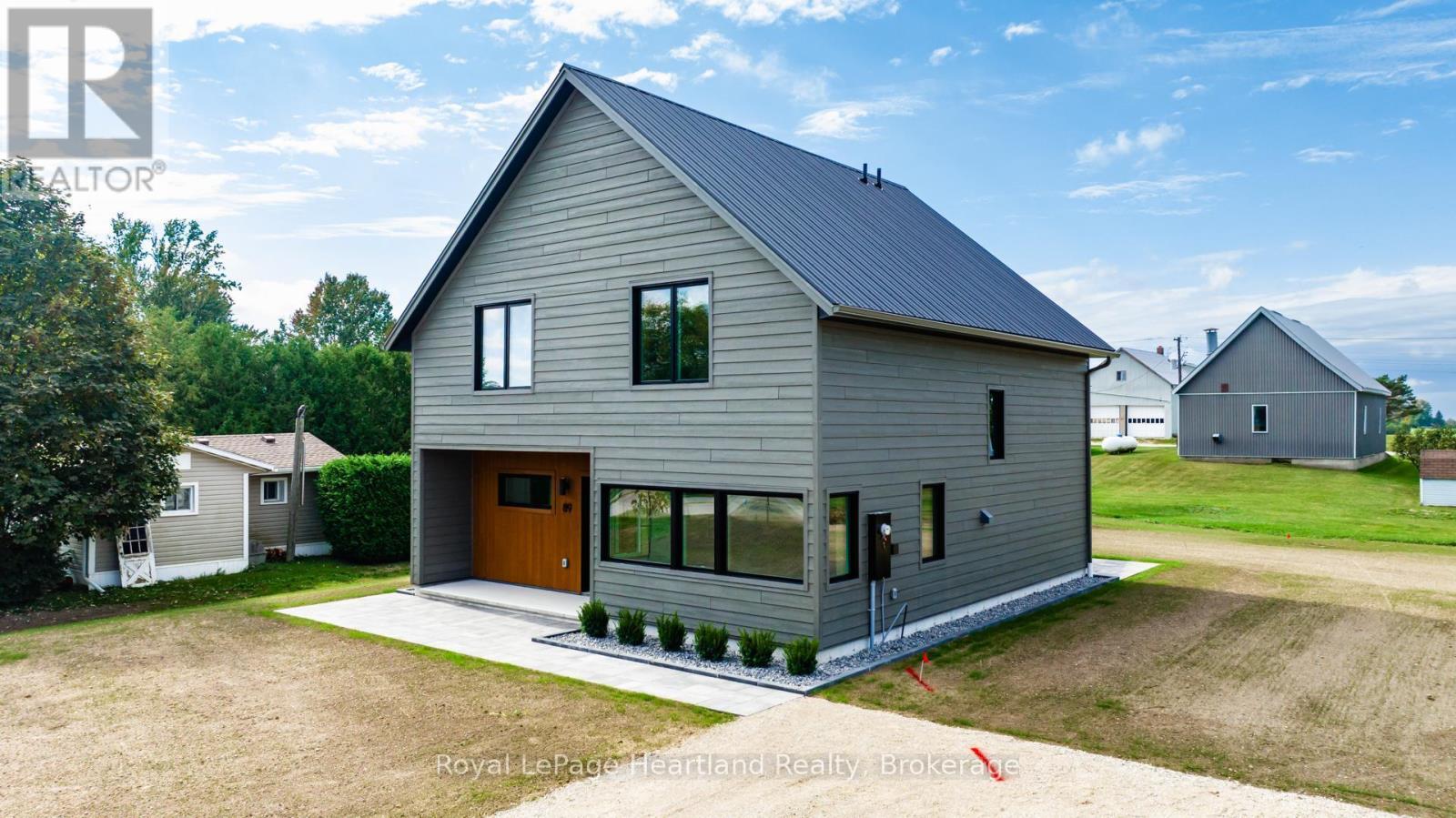 89 Isobel Street, Ashfield-Colborne-Wawanosh, Ontario  N0M 1R0 - Photo 48 - X12332511