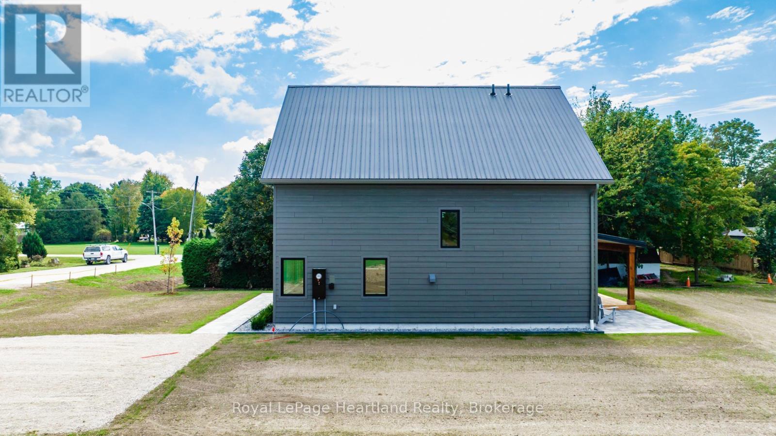 89 Isobel Street, Ashfield-Colborne-Wawanosh, Ontario  N0M 1R0 - Photo 49 - X12332511
