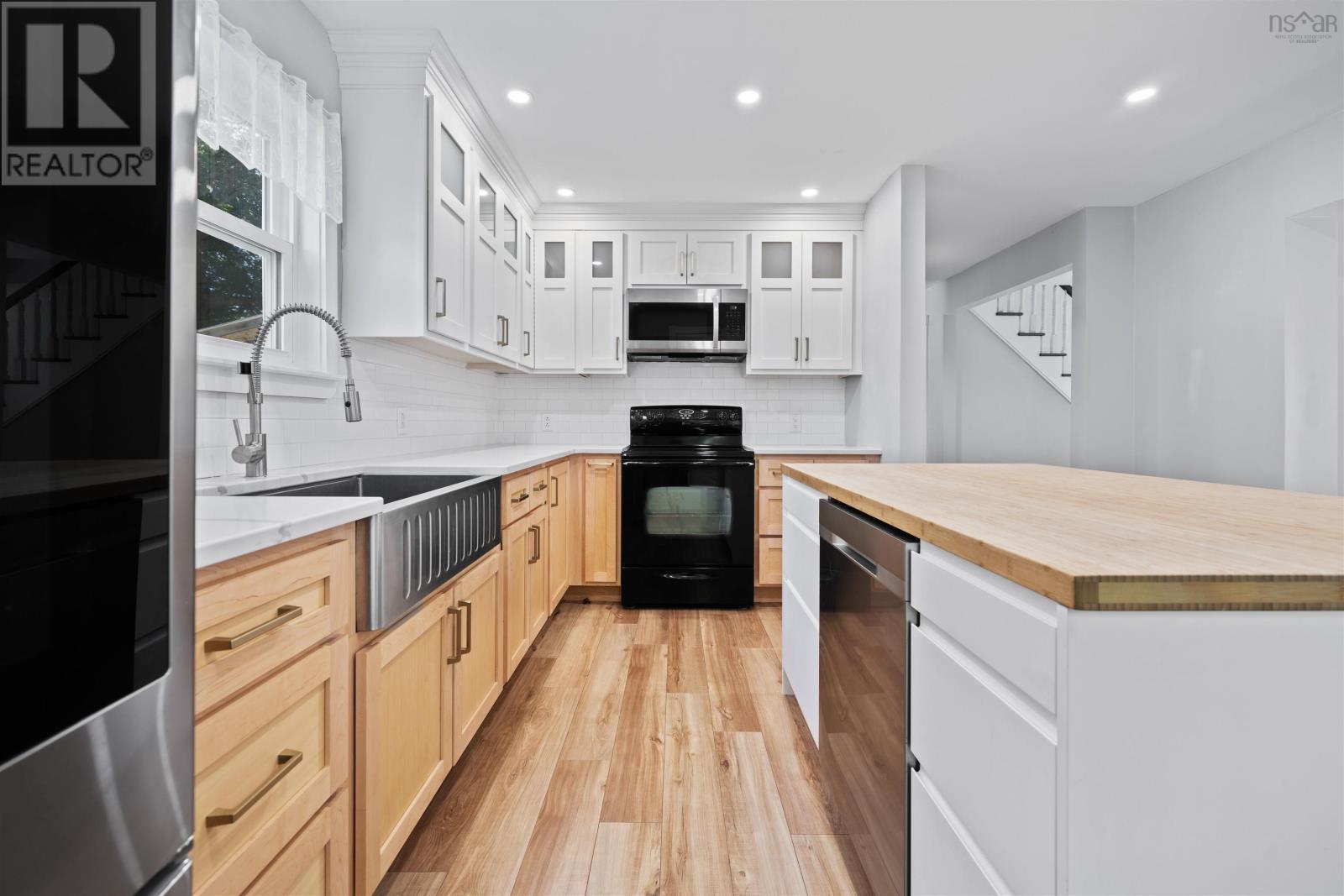 8 Regent Street, Amherst, Nova Scotia  B4H 4L2 - Photo 21 - 202520047