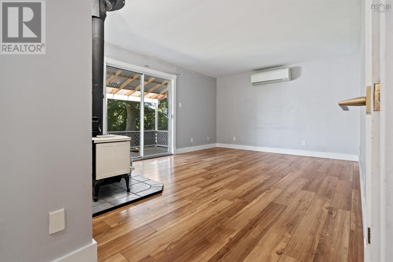 8 Regent Street, Amherst, Nova Scotia  B4H 4L2 - Photo 27 - 202520047